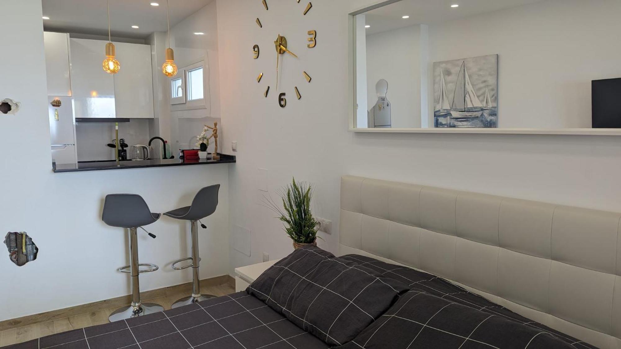 Comfortable Studio In Marbella With Sea Views Екстер'єр фото